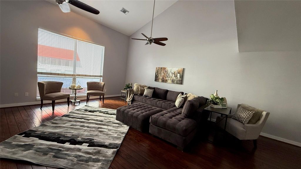 6138 Grand Boulevard, Houston, TX 77021