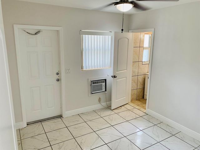 417 NE 2nd Street, Boynton Beach, FL 33435