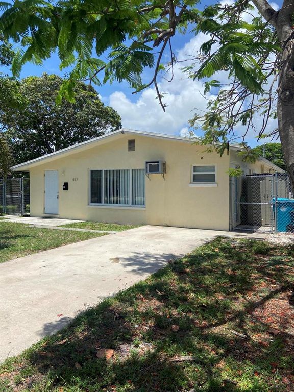 417 NE 2nd Street, Boynton Beach, FL 33435