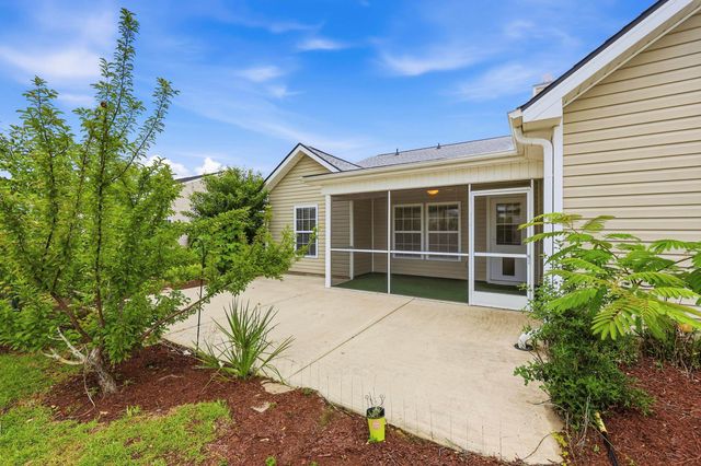 669 Twinflower St., Little River, SC 29566