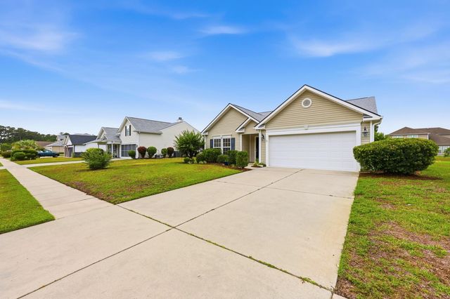 669 Twinflower St., Little River, SC 29566
