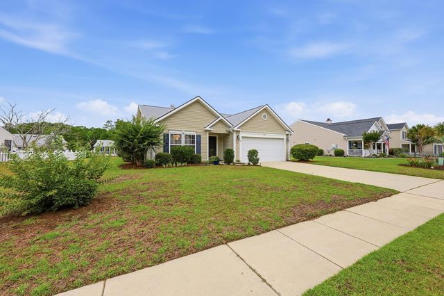 669 Twinflower St., Little River, SC 29566
