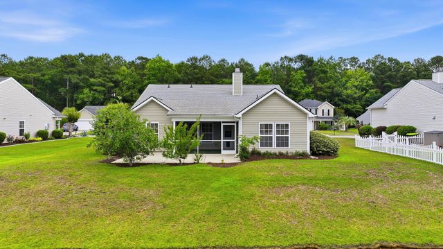 669 Twinflower St., Little River, SC 29566