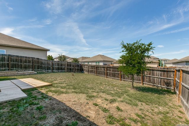 9023 Halbert Falls, San Antonio, TX 78245