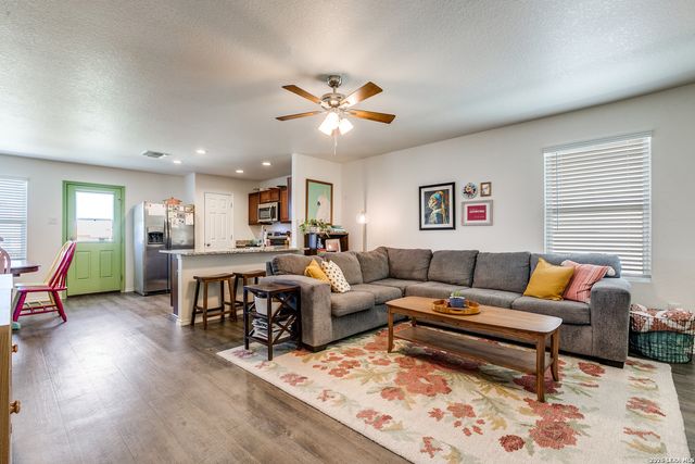 9023 Halbert Falls, San Antonio, TX 78245