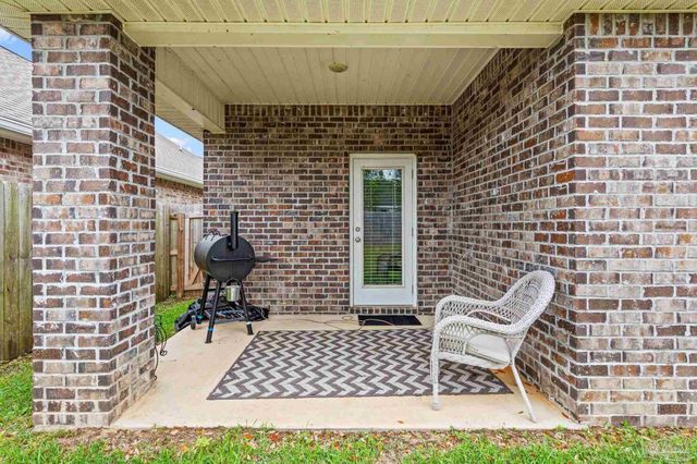 3766 Hawks Landing Cir, Pace, FL 32571