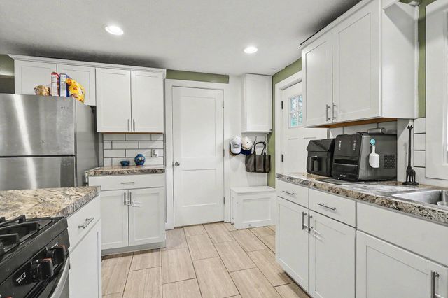 2061 Southland Drive, Muskegon Twp, MI 49442