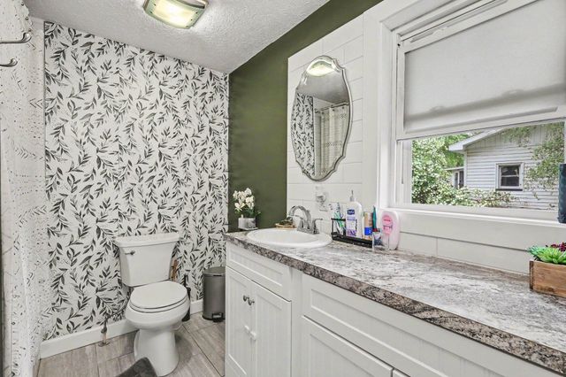 2061 Southland Drive, Muskegon Twp, MI 49442