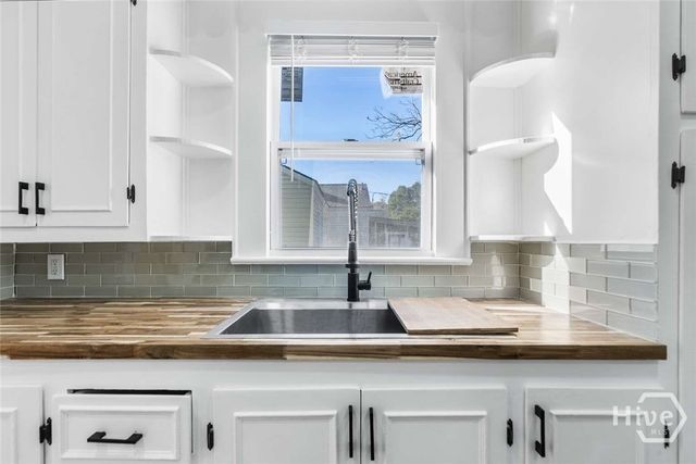 2140 E 42nd Street, Savannah, GA 31404