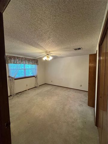 9512 S Blackwelder Avenue, Oklahoma City, OK 73139