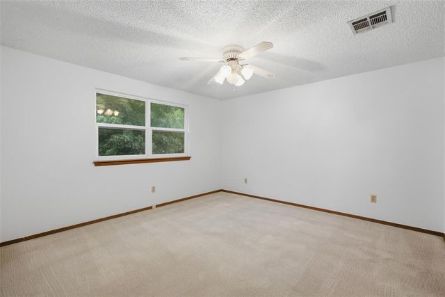 9512 S Blackwelder Avenue, Oklahoma City, OK 73139