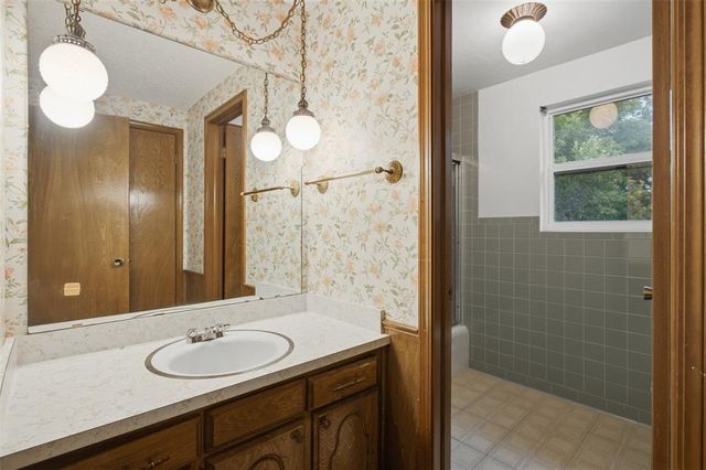 9512 S Blackwelder Avenue, Oklahoma City, OK 73139