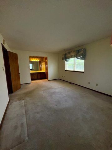 9512 S Blackwelder Avenue, Oklahoma City, OK 73139