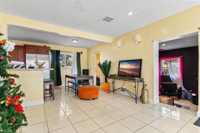 13150 NW 10th Avenue, North Miami, FL 33168