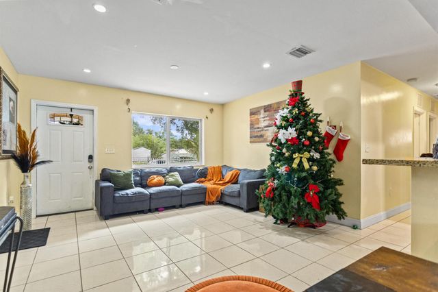 13150 NW 10th Avenue, North Miami, FL 33168