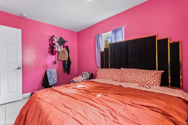 13150 NW 10th Avenue, North Miami, FL 33168