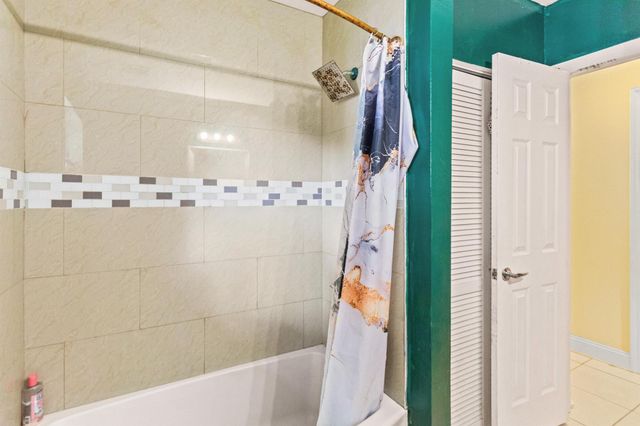 13150 NW 10th Avenue, North Miami, FL 33168