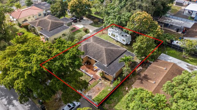 13150 NW 10th Avenue, North Miami, FL 33168