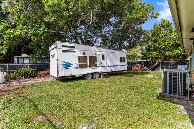 13150 NW 10th Avenue, North Miami, FL 33168