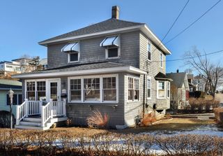 18 Valley Beach Ave, Hull, MA 02045