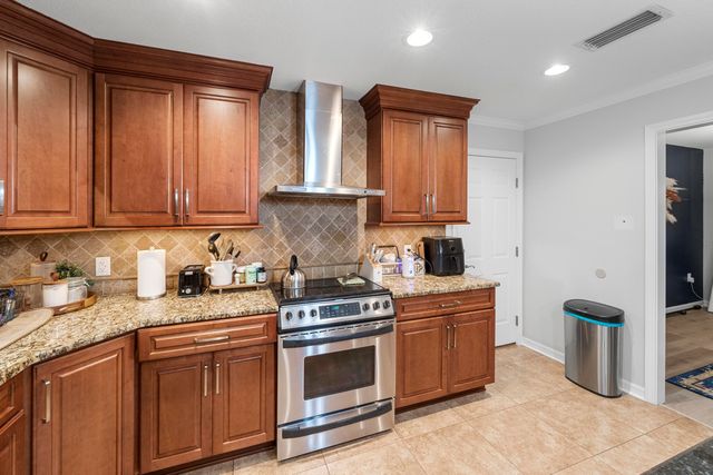 649 Overbrook Drive, Fort Walton Beach, FL 32547