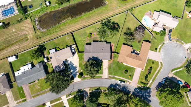 649 Overbrook Drive, Fort Walton Beach, FL 32547