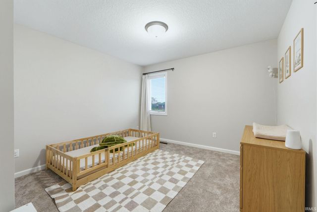 12040 Waters Meet Drive, Fort Wayne, IN 46818