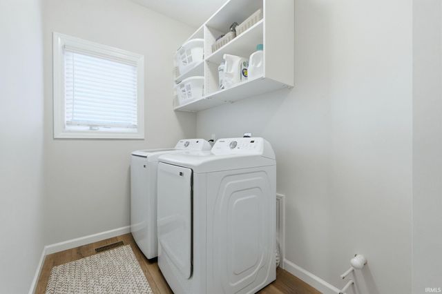 12040 Waters Meet Drive, Fort Wayne, IN 46818