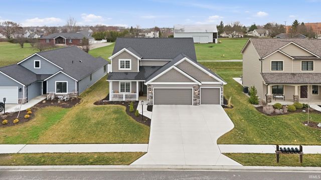 12040 Waters Meet Drive, Fort Wayne, IN 46818