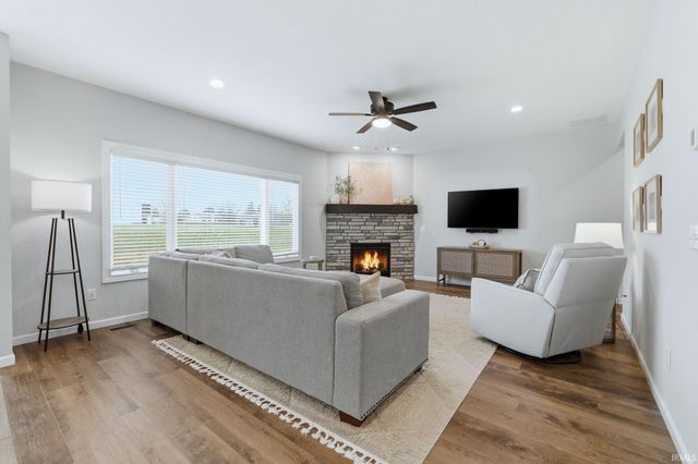 12040 Waters Meet Drive, Fort Wayne, IN 46818