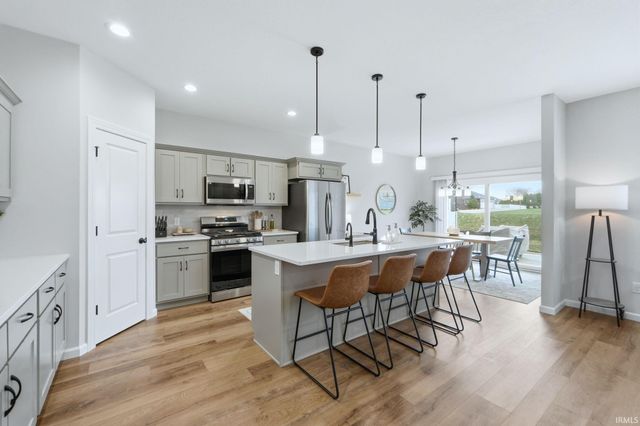 12040 Waters Meet Drive, Fort Wayne, IN 46818