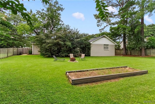 2127 Fredericksburg, Tuscaloosa, AL 35406