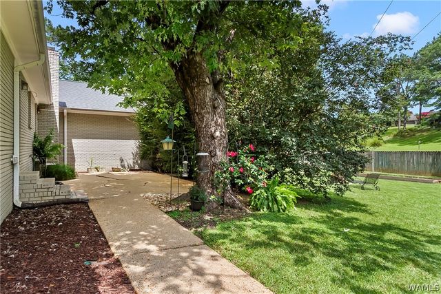 2127 Fredericksburg, Tuscaloosa, AL 35406