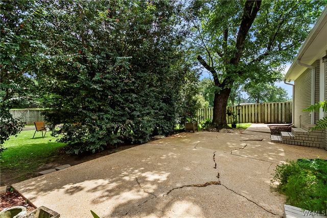 2127 Fredericksburg, Tuscaloosa, AL 35406