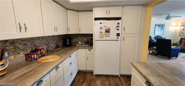 109 Georgetown BLVD 109, Naples, FL 34112