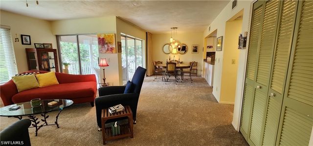 109 Georgetown BLVD 109, Naples, FL 34112
