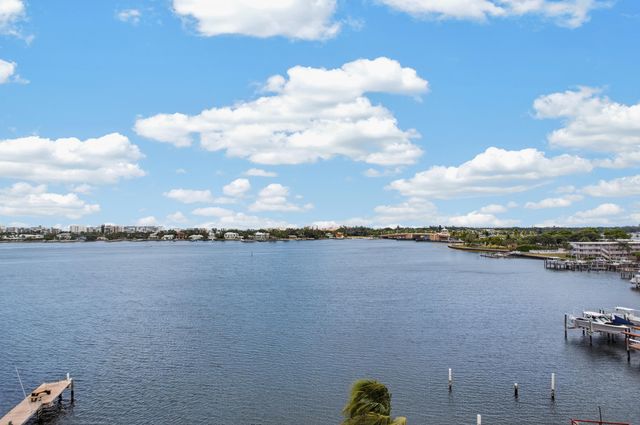 231 E Lantana Road 204, Lantana, FL 33462