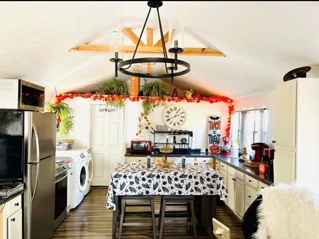 380 E Oak Dr, Buchanan, TN 38222