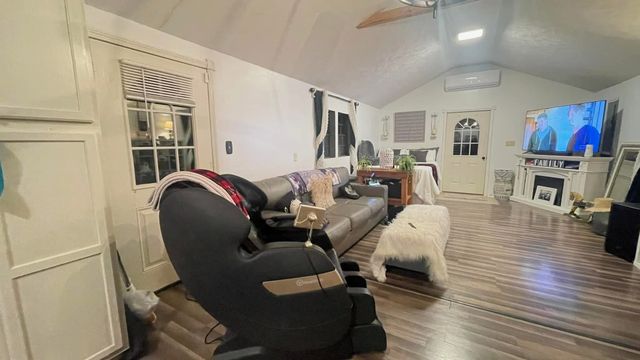 380 E Oak Dr, Buchanan, TN 38222