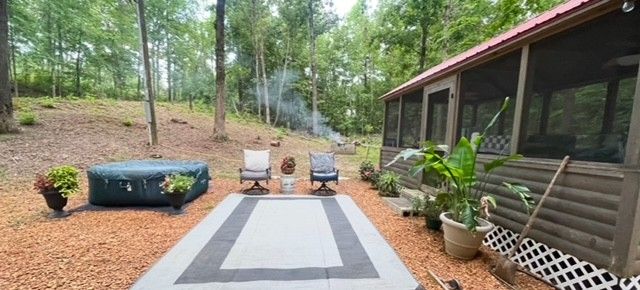 380 E Oak Dr, Buchanan, TN 38222