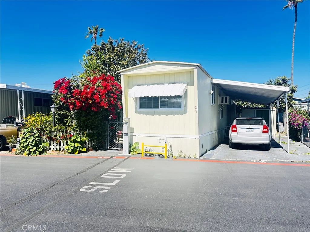 310 E Philadelphia St Sp 25, Ontario, CA 91761