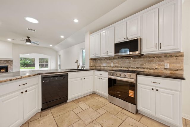 8113 Campeche Bay PL, Round Rock, TX 78681