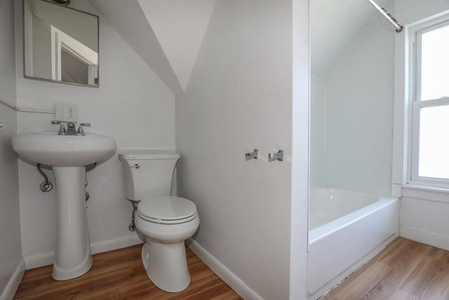 27 Blodget Street, Manchester, NH 03104