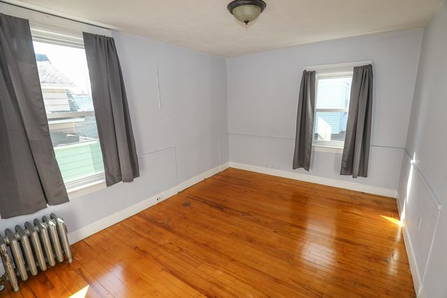 27 Blodget Street, Manchester, NH 03104