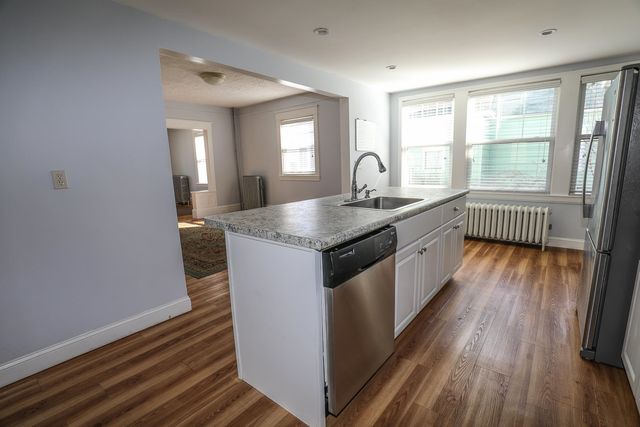 27 Blodget Street, Manchester, NH 03104