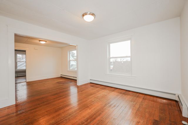 27 Blodget Street, Manchester, NH 03104