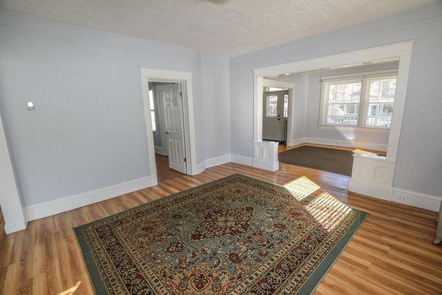 27 Blodget Street, Manchester, NH 03104