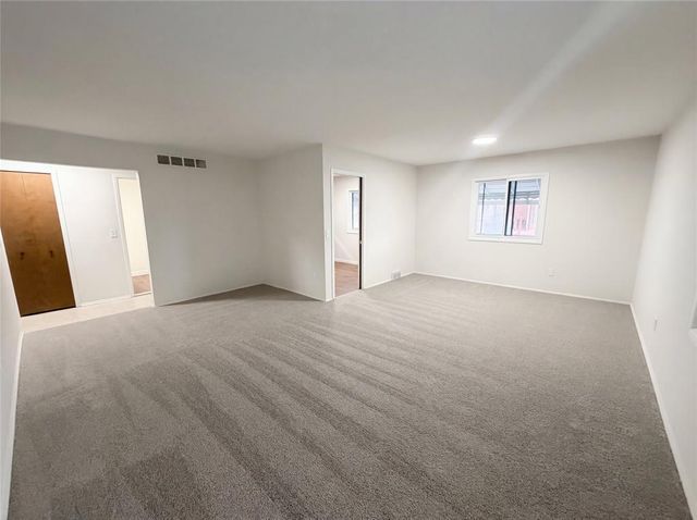 29467 Leemoor Drive, Southfield, MI 48076