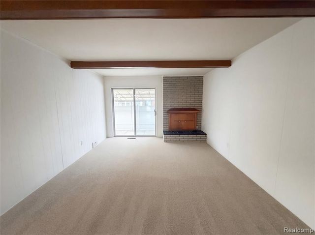 29467 Leemoor Drive, Southfield, MI 48076