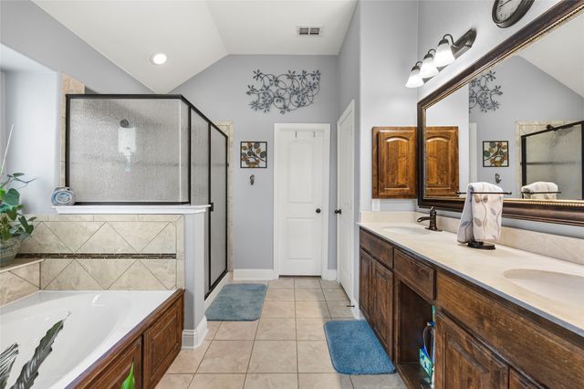 1025 Lincoln Drive, Royse City, TX 75189